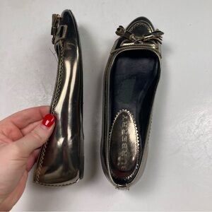 BURBERRY Gold Metallic Brogue Stanhope Penny Loafer Flats with Tassel